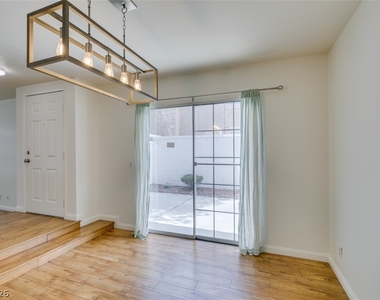 2838 Dawn Crossing Drive - Photo Thumbnail 17