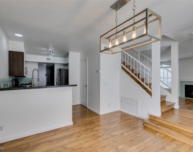 2838 Dawn Crossing Drive - Photo Thumbnail 20