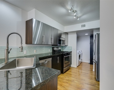 2838 Dawn Crossing Drive - Photo Thumbnail 23