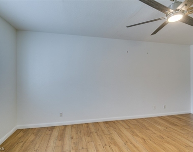 2838 Dawn Crossing Drive - Photo Thumbnail 33