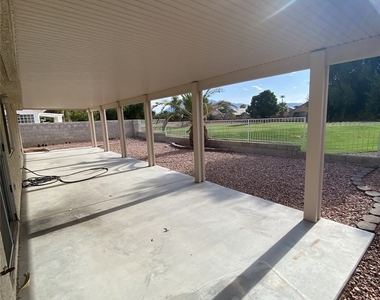 3640 Yorba Linda Drive - Photo Thumbnail 27