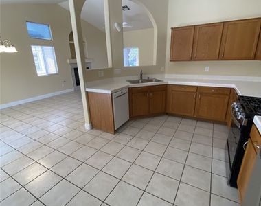 3640 Yorba Linda Drive - Photo Thumbnail 9