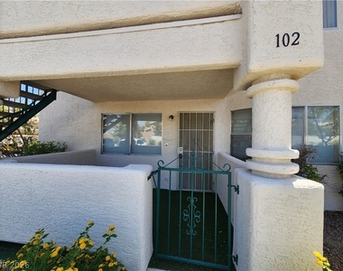 1412 Oak Rock Drive - Photo Thumbnail 1