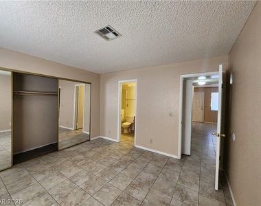1412 Oak Rock Drive - Photo Thumbnail 19