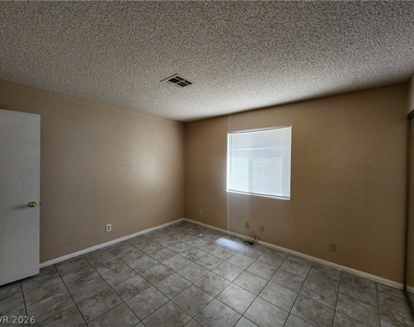 1412 Oak Rock Drive - Photo Thumbnail 21
