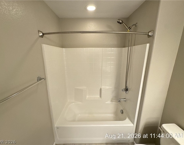 720 Sleeping City Avenue - Photo Thumbnail 21