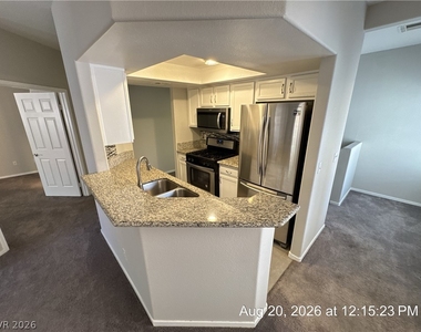 2975 Bluegrass Lane - Photo Thumbnail 5