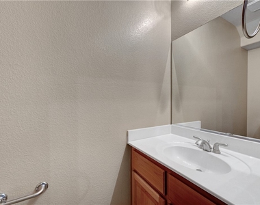 9468 Thatched Sunlight Court - Photo Thumbnail 28