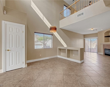 9468 Thatched Sunlight Court - Photo Thumbnail 2