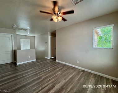 5204 Iron Crossing Avenue - Photo Thumbnail 32