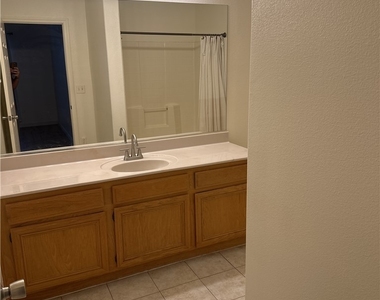 7143 S Durango Drive - Photo Thumbnail 28