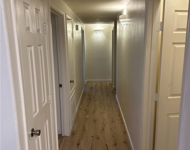 7143 S Durango Drive - Photo Thumbnail 12