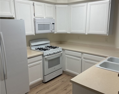 7143 S Durango Drive - Photo Thumbnail 32