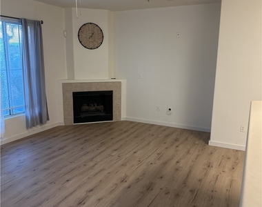7143 S Durango Drive - Photo Thumbnail 10
