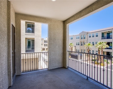 2555 Hampton Road - Photo Thumbnail 4