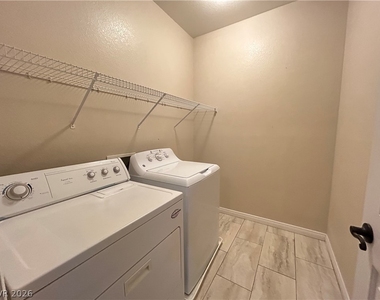 7816 Brookfield Cove Avenue - Photo Thumbnail 28