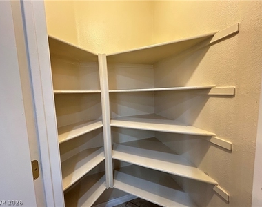 7816 Brookfield Cove Avenue - Photo Thumbnail 7