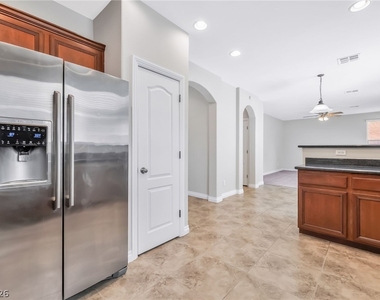 7261 Madarang Avenue - Photo Thumbnail 3