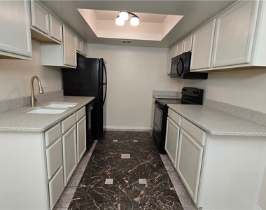 5262 Osman Court - Photo Thumbnail 5