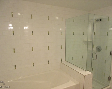 29 Montelago Boulevard - Photo Thumbnail 12