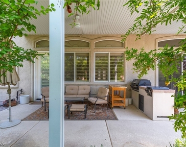 2215 Scarlet Rose Drive - Photo Thumbnail 38