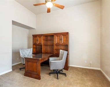 2215 Scarlet Rose Drive - Photo Thumbnail 27