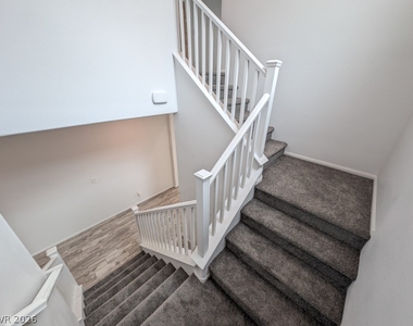 10282 Massachusetts Lane - Photo Thumbnail 13