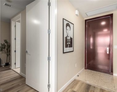 4575 Dean Martin Drive - Photo Thumbnail 3