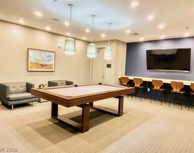 4575 Dean Martin Drive - Photo Thumbnail 22