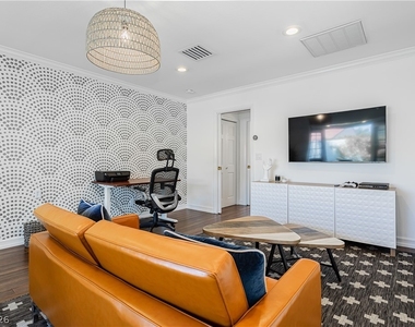 2117 Plaza Del Padre - Photo Thumbnail 40