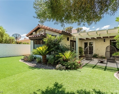 2117 Plaza Del Padre - Photo Thumbnail 15