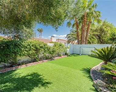 2117 Plaza Del Padre - Photo Thumbnail 18