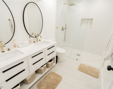 2117 Plaza Del Padre - Photo Thumbnail 56