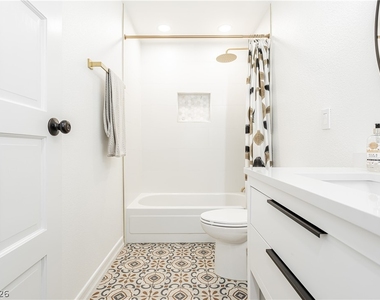 2117 Plaza Del Padre - Photo Thumbnail 49