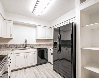3151 Soaring Gulls Drive - Photo Thumbnail 8