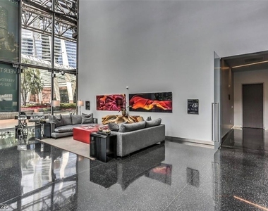 3726 Las Vegas Boulevard - Photo Thumbnail 29