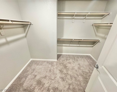 7020 Colonial Ranch Street - Photo Thumbnail 15