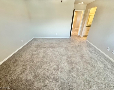 7020 Colonial Ranch Street - Photo Thumbnail 9