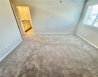 7020 Colonial Ranch Street - Photo Thumbnail 11