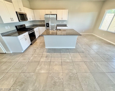 7020 Colonial Ranch Street - Photo Thumbnail 3