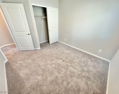 7020 Colonial Ranch Street - Photo Thumbnail 20