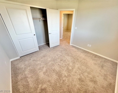 7020 Colonial Ranch Street - Photo Thumbnail 32