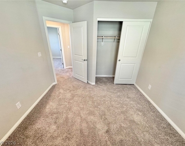 7020 Colonial Ranch Street - Photo Thumbnail 19