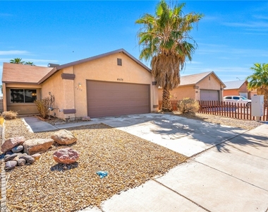 4656 Bumblebee Circle - Photo Thumbnail 1