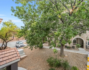 9975 Peace Way - Photo Thumbnail 18