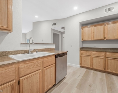 9975 Peace Way - Photo Thumbnail 8