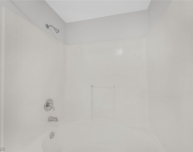 9975 Peace Way - Photo Thumbnail 13