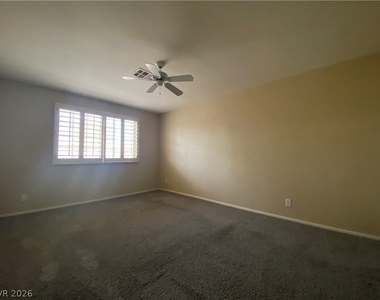 2836 Lone Cliff Drive - Photo Thumbnail 10