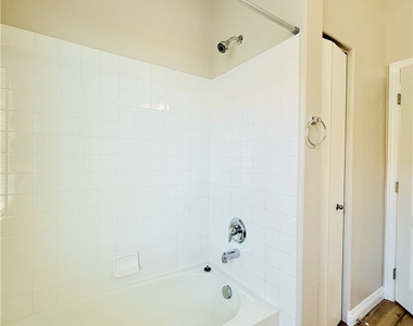 3504 Desert Cliff Street - Photo Thumbnail 29