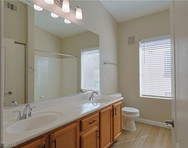 3504 Desert Cliff Street - Photo Thumbnail 20